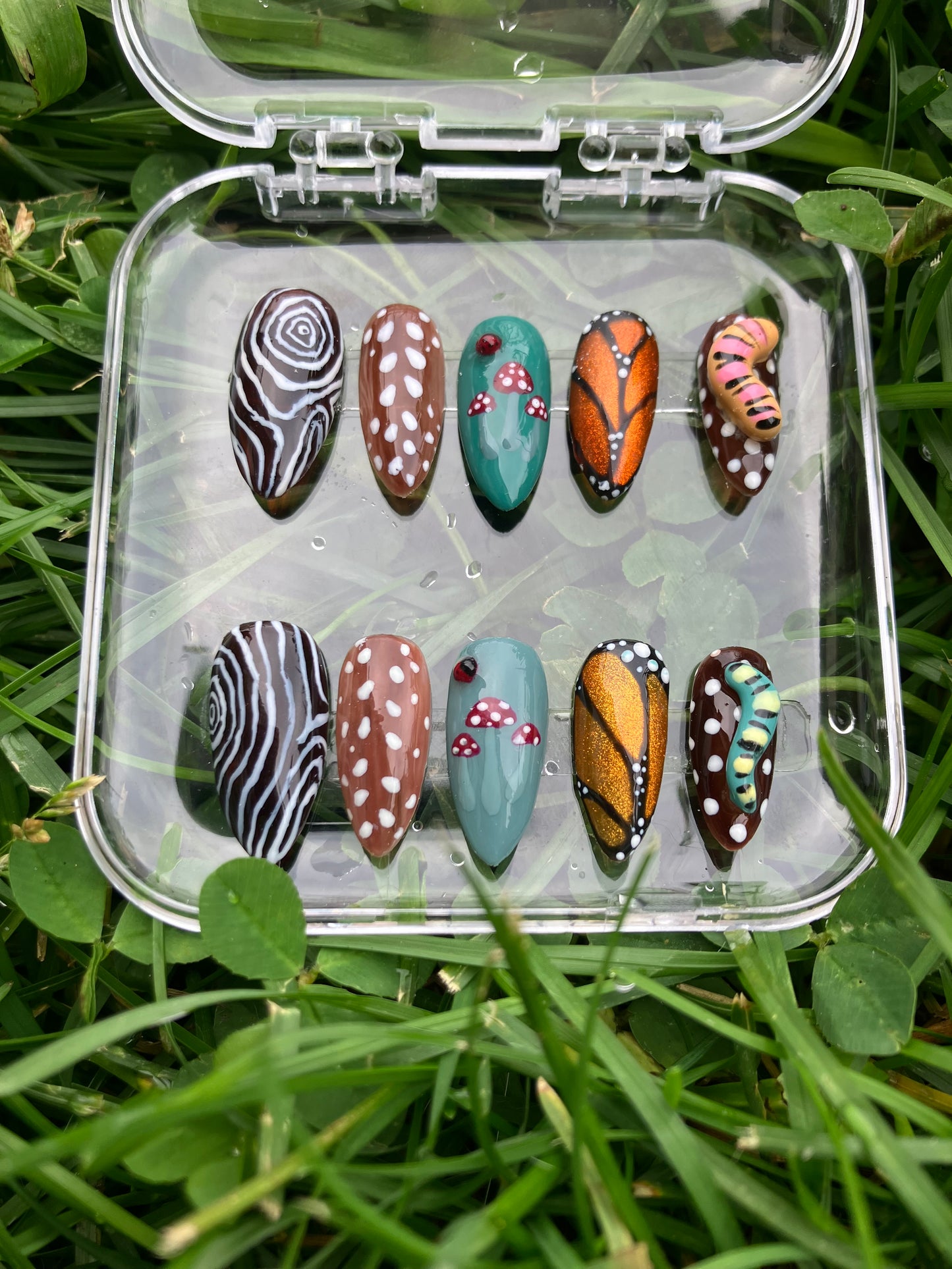 Outdoorsy Press on Nail Set