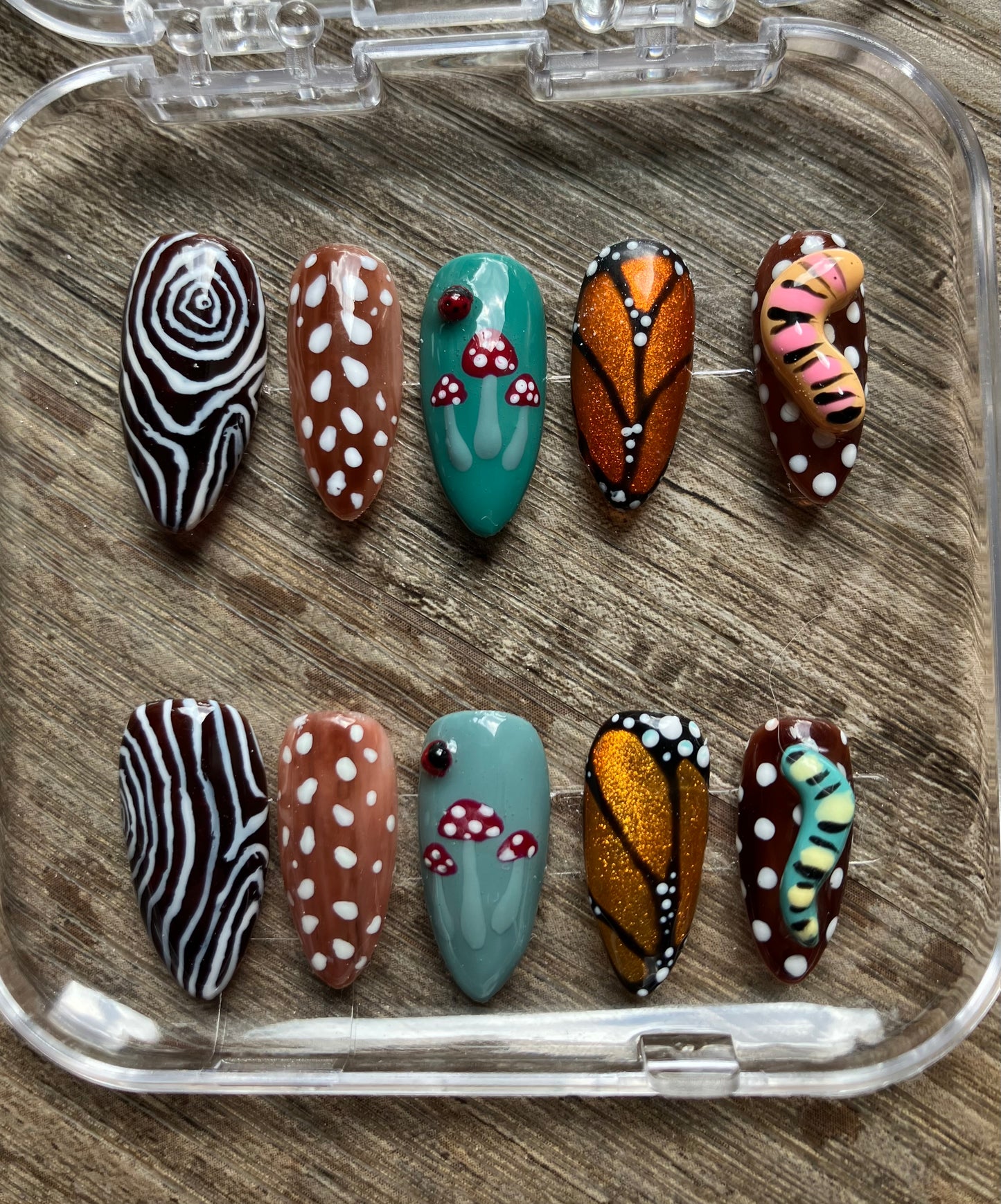 Outdoorsy Press on Nail Set