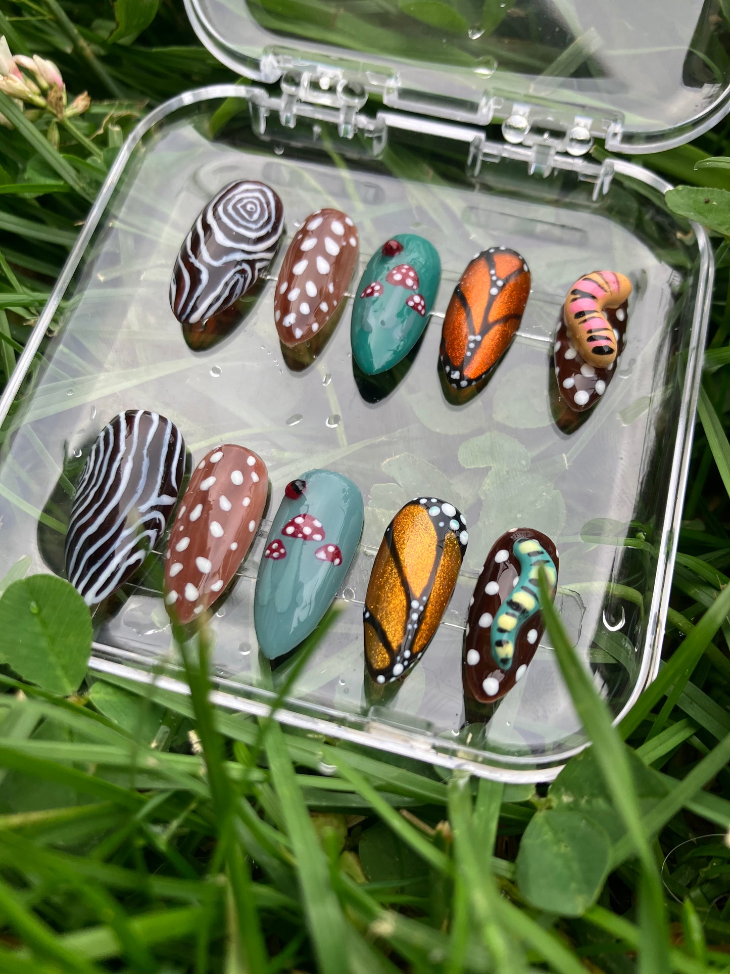 Outdoorsy Press on Nail Set